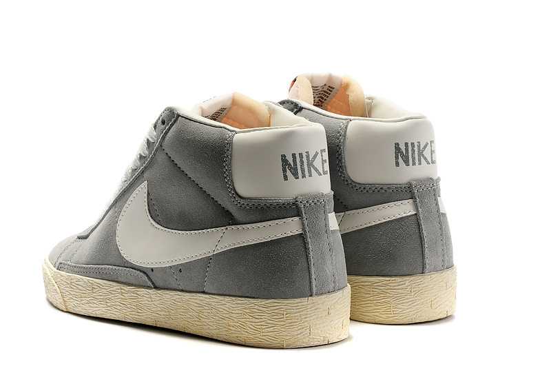 nike blazer high black white en stock  acheter en ligne nike blazer hi suede vintage classic